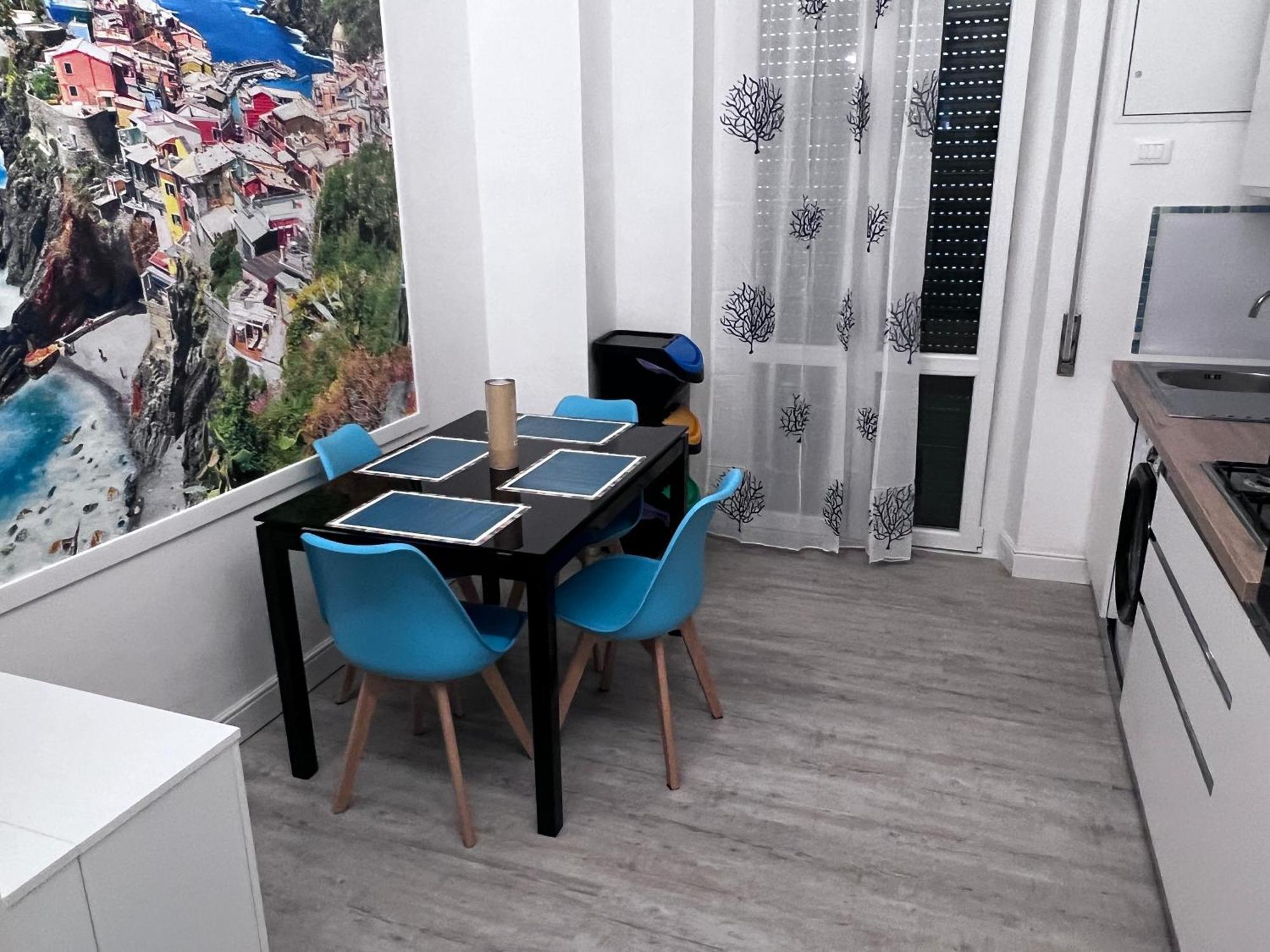 Le Cinque Vele Water Front Luxury House Genova